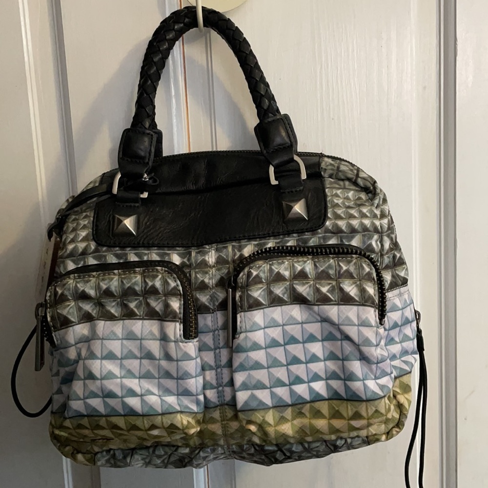 L.A.M.B. (Gwen Stefani ) satchel